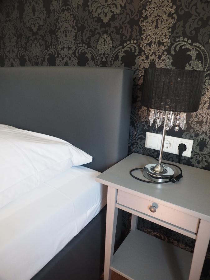Hotel Kipphut Зарштедт Экстерьер фото